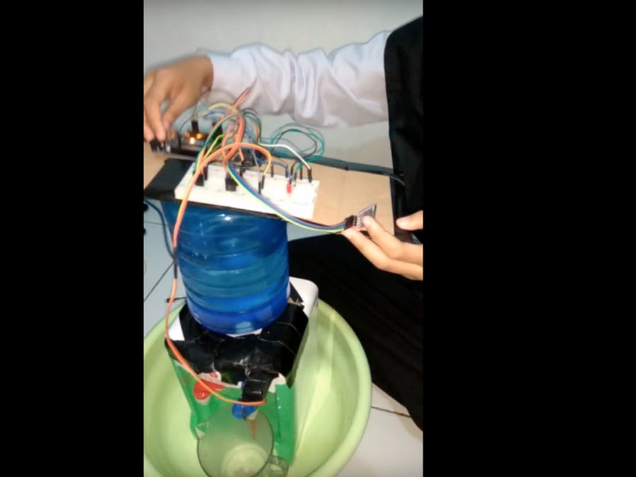 Alat Arduino Untuk Membuat Kran Air Otomatis